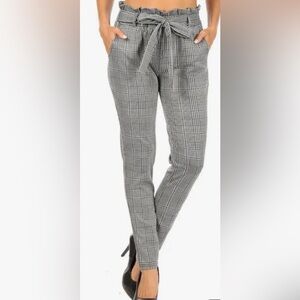 AMBIANCE paper-bag style houndstooth pull on pants black white 2 pockets size M